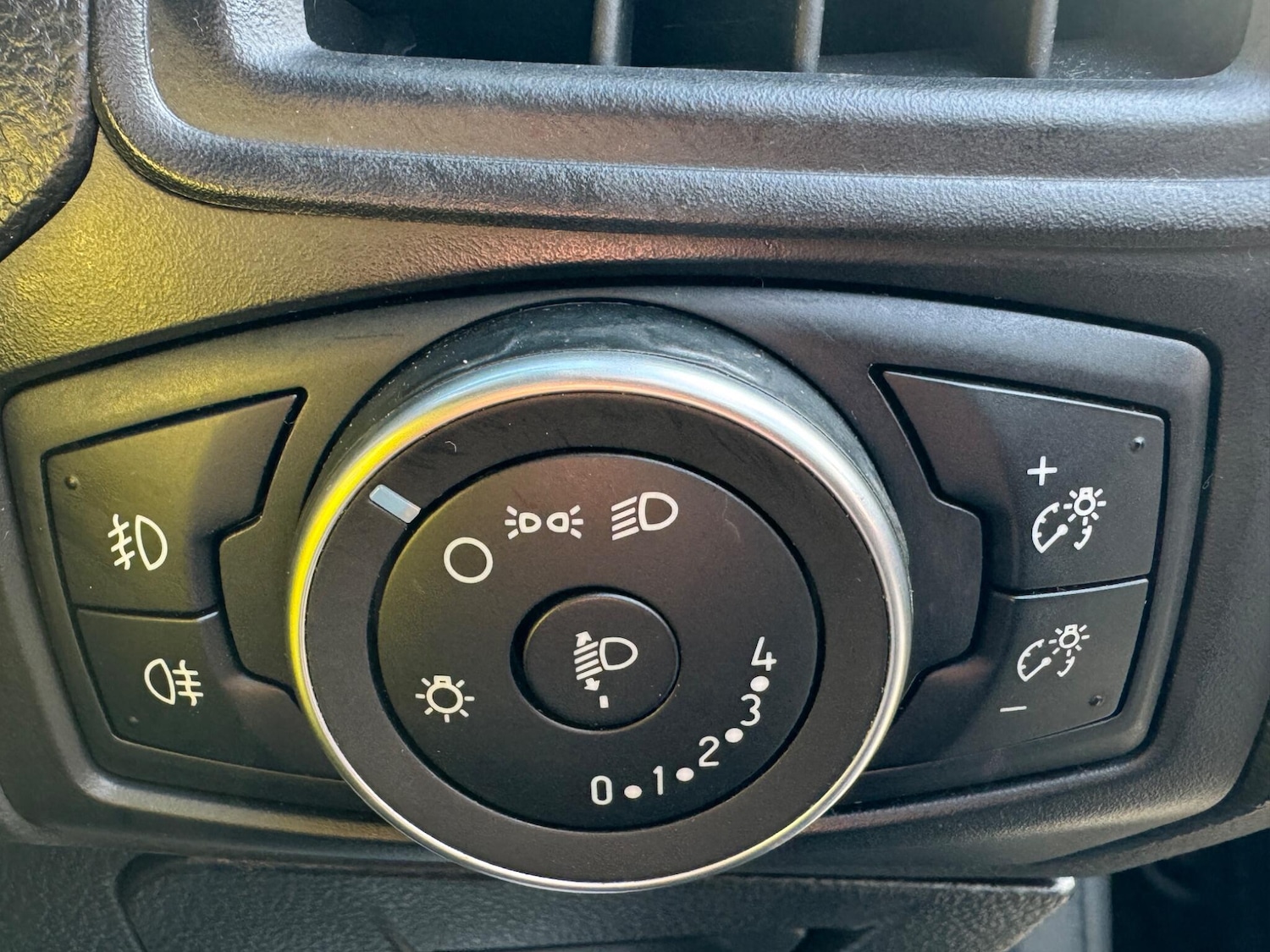 Used Ford Focus 2018 for sale - 77883452: Photo 33