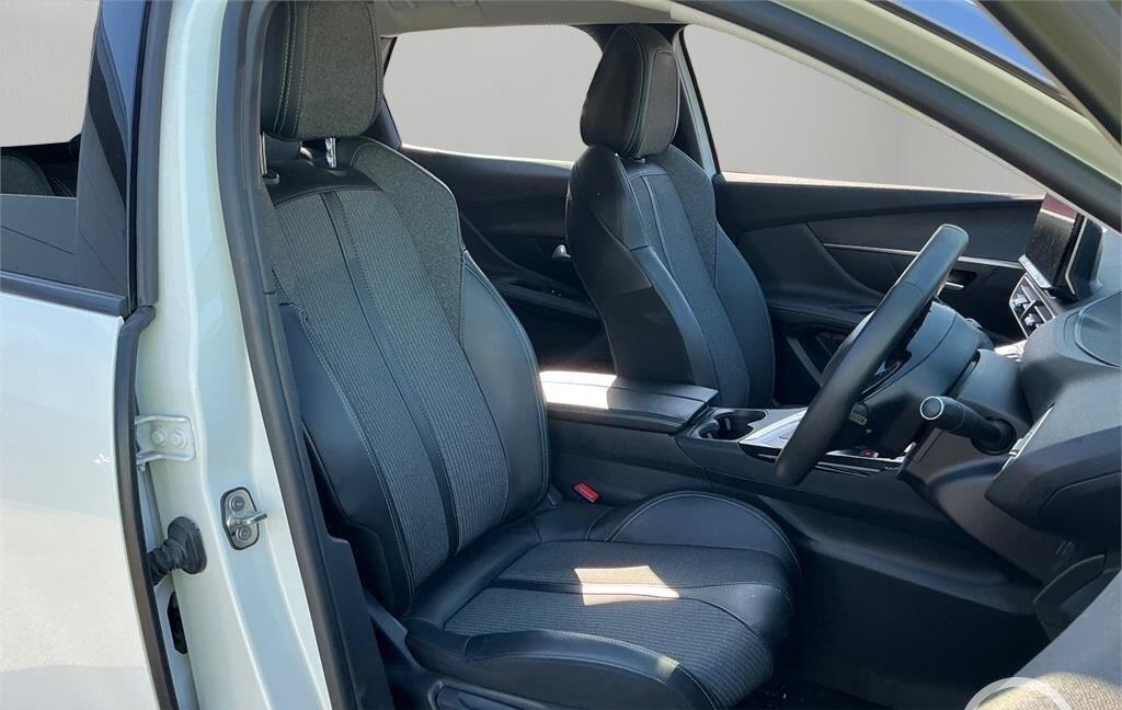 Used Peugeot 3008 2021 for sale - 77982282: Photo 9