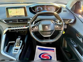 Used Peugeot 3008 2017 for sale - 76866533: Photo