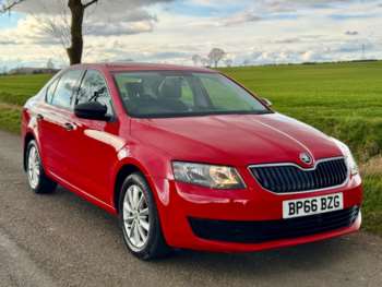 2016 (66) - 1.6 TDI S DSG Euro 6 (s/s) 5dr