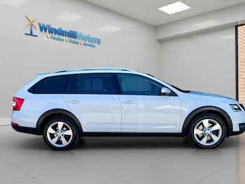 Used Skoda Octavia 2017 for sale - 78763406: Photo