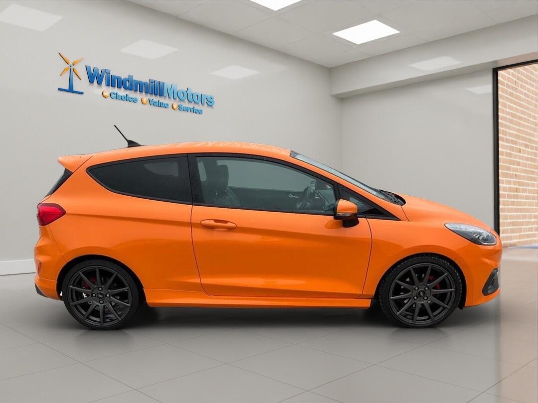 Used Ford Fiesta 2019 for sale - 77882530: Photo 3