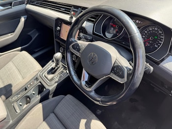 Used Volkswagen Passat 2020 for sale - 79192385: Photo