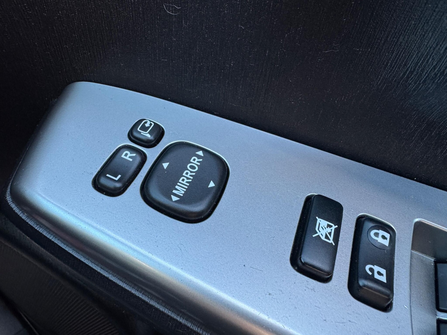 Used Toyota Prius+ 2020 for sale - 76399082: Photo 40