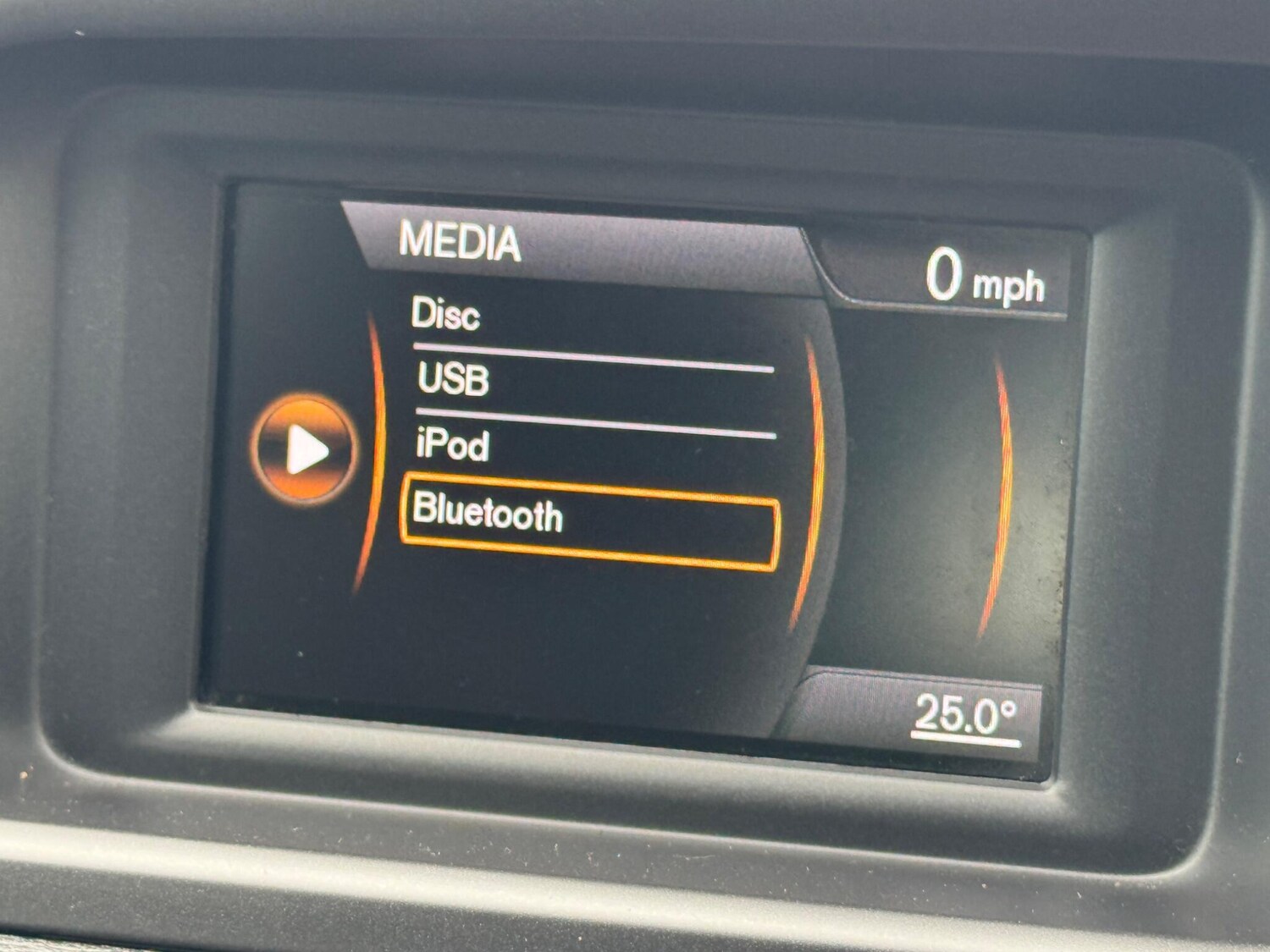 Used Volvo V40 2016 for sale - 76012955: Photo 17