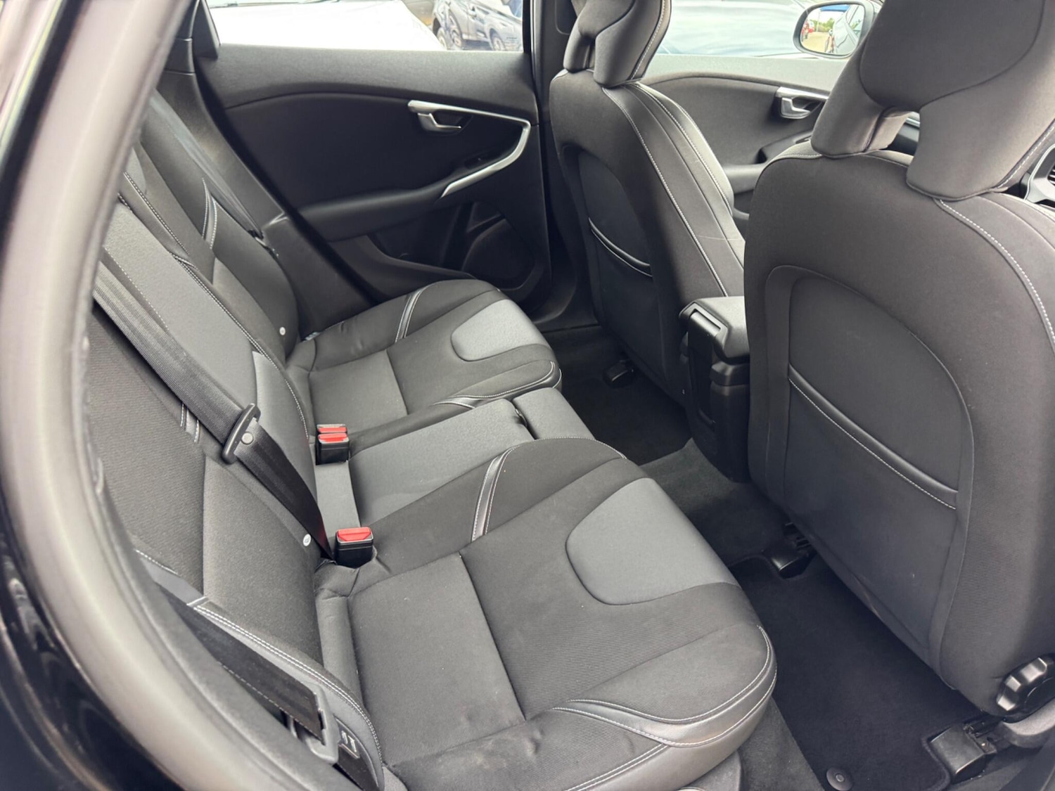 Used Volvo V40 2016 for sale - 76012955: Photo 28