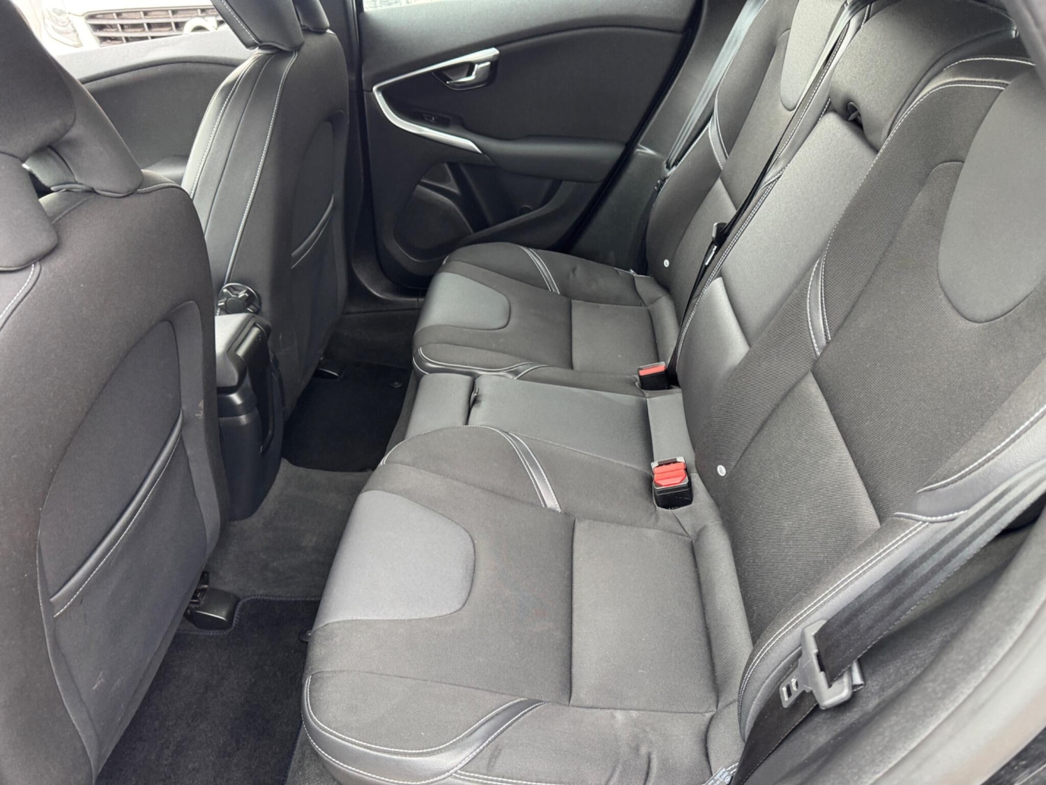 Used Volvo V40 2016 for sale - 76012955: Photo 29