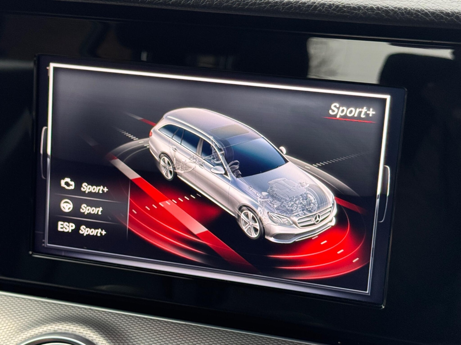 Used Mercedes-Benz E Class 2018 for sale - 77612433: Photo 40