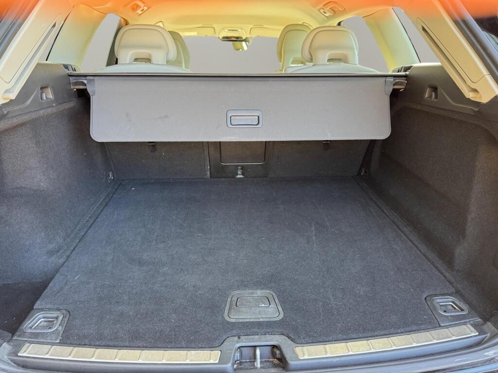 Used Volvo XC60 2018 for sale - 77925200: Photo 34