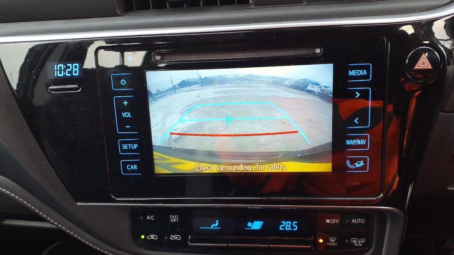 Used Toyota Auris 2017 for sale - 77351470: Photo 5