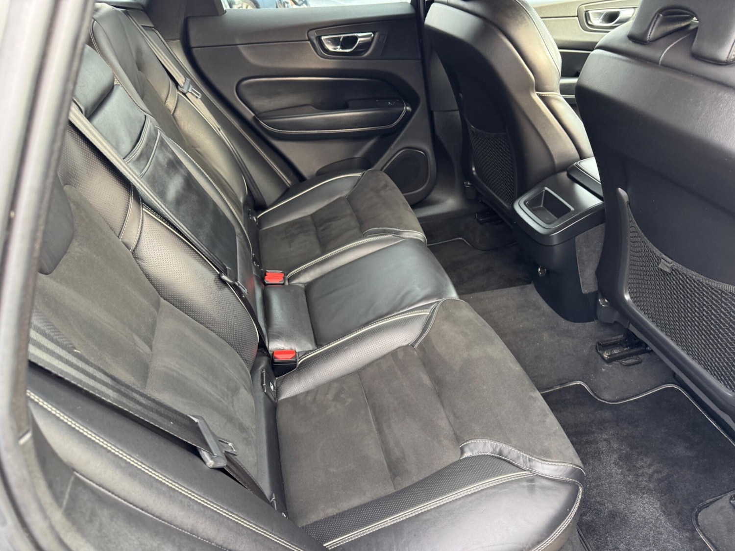 Used Volvo XC60 2018 for sale - 76484500: Photo 54