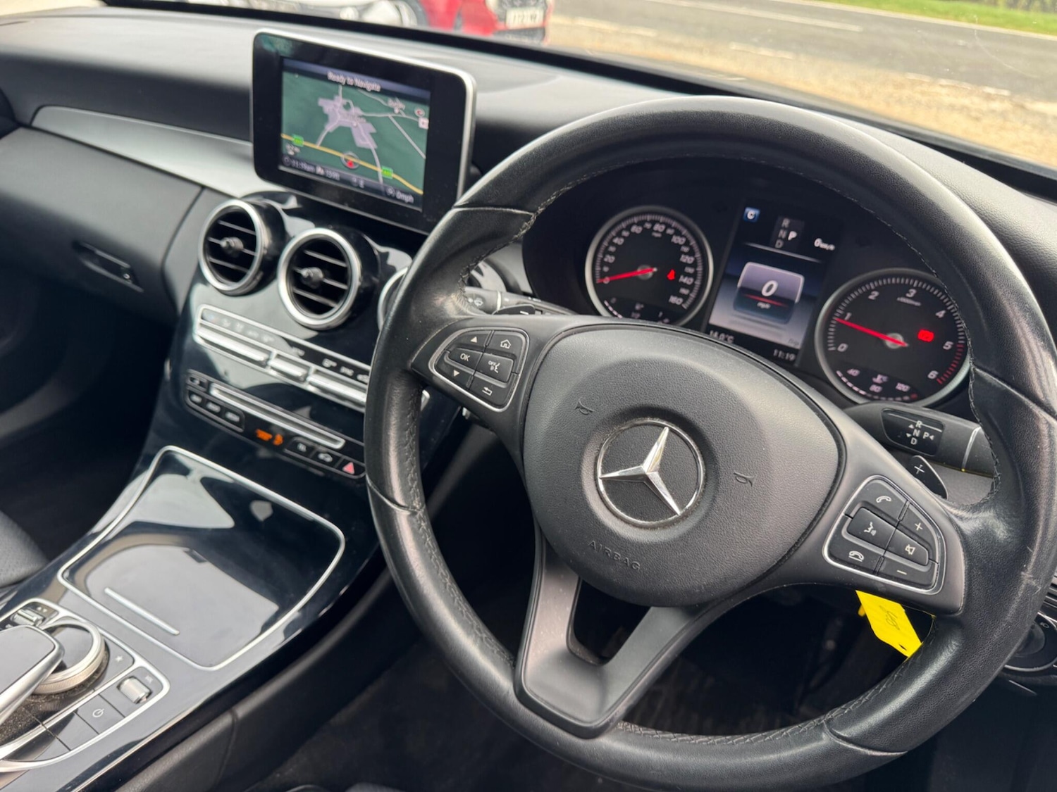 Used Mercedes-Benz C Class 2017 for sale - 76620266: Photo 2