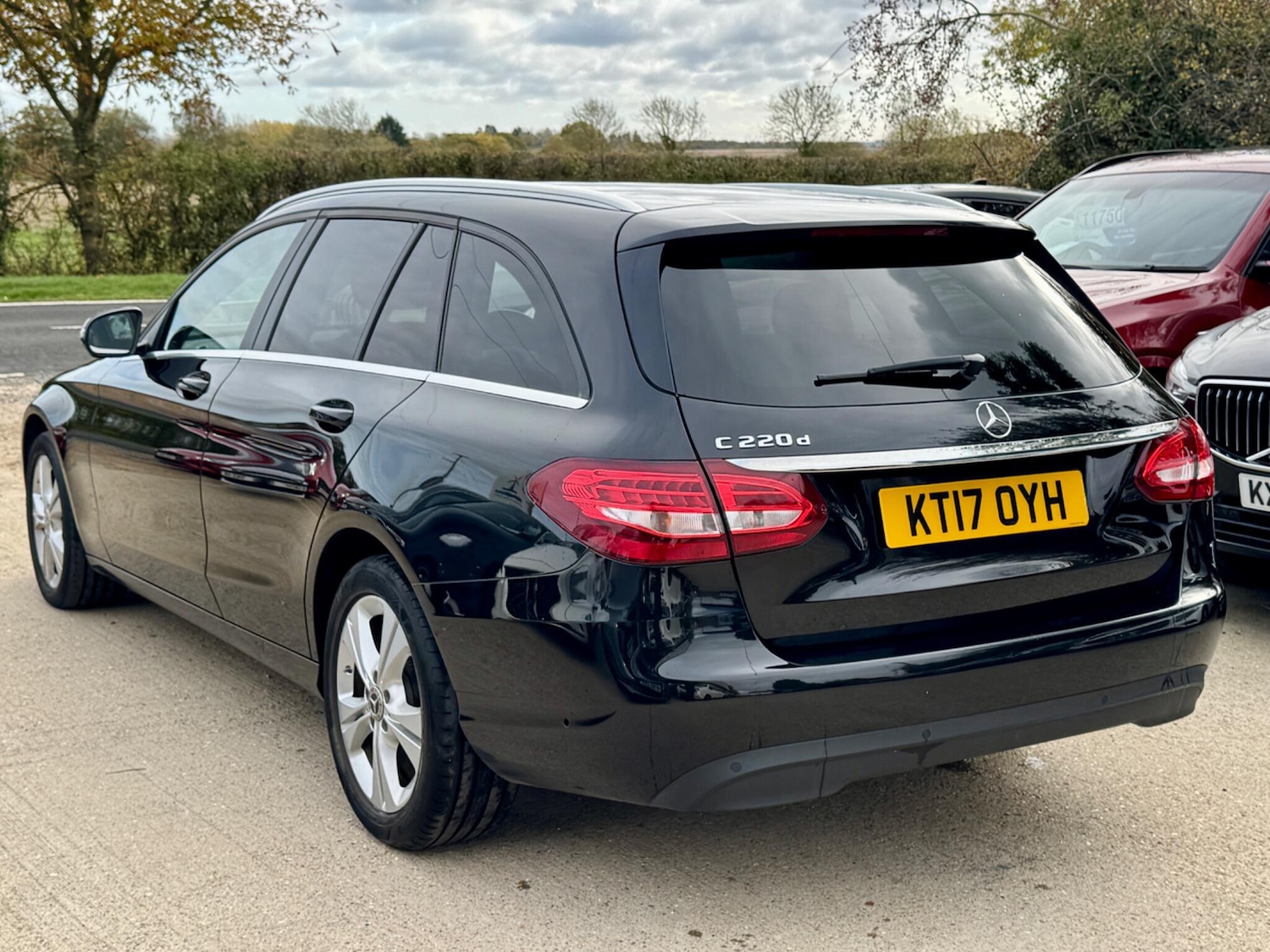 Used Mercedes-Benz C Class 2017 for sale - 76620266: Photo 3
