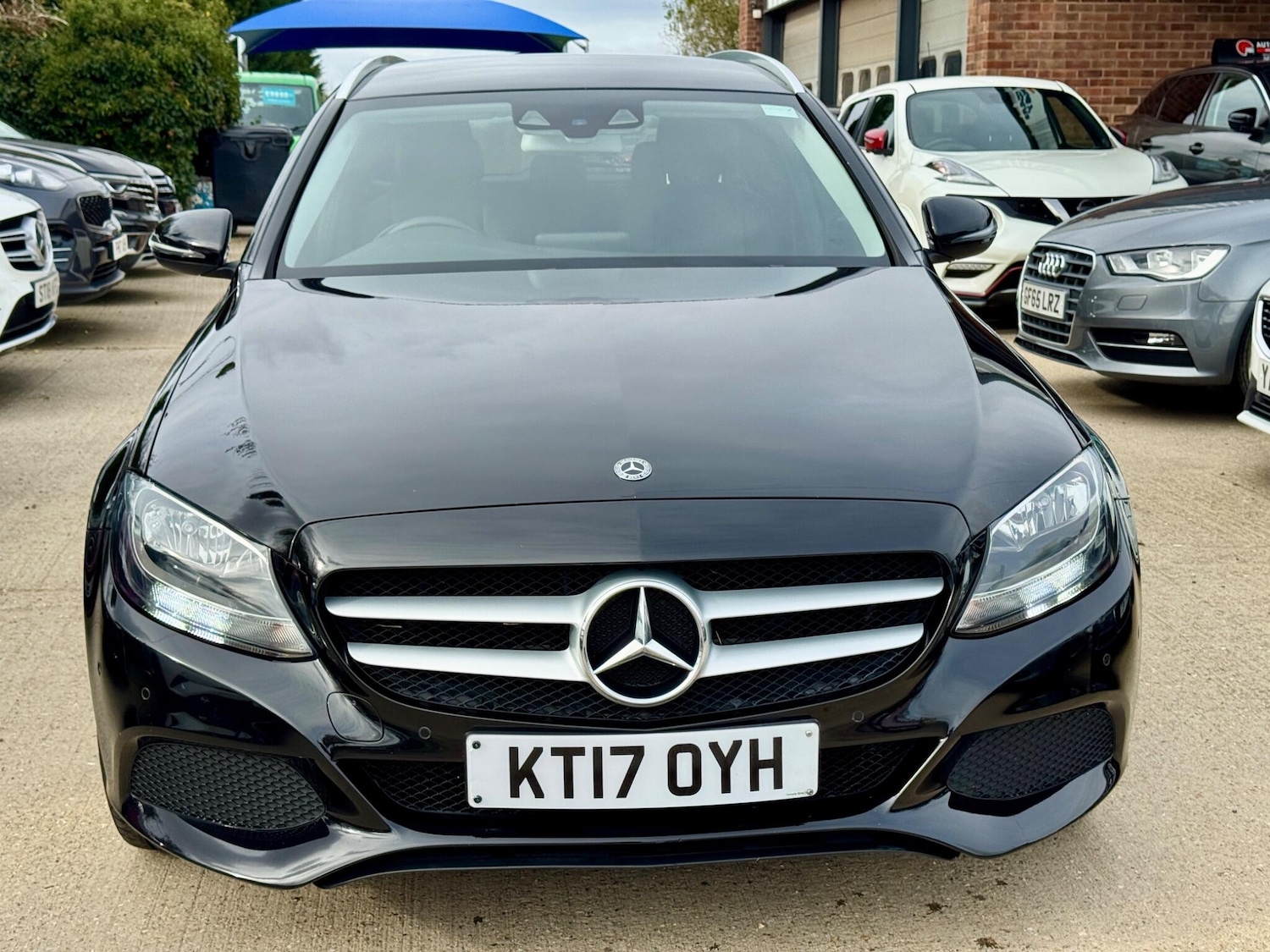 Used Mercedes-Benz C Class 2017 for sale - 76620266: Photo 5