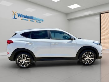 Used Hyundai TUCSON 2018 for sale - 79452378: Photo
