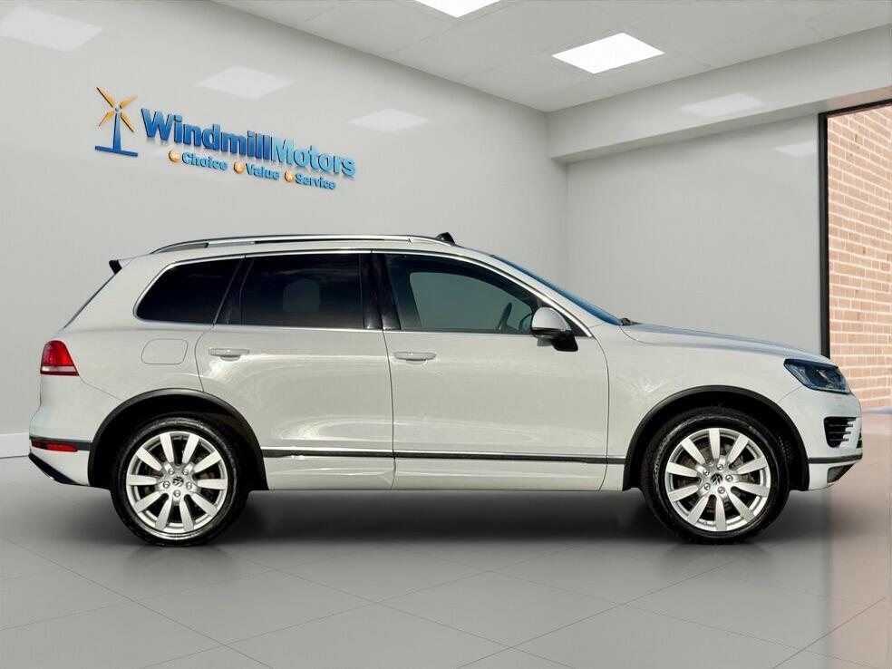 Used Volkswagen Touareg 2015 for sale - 76865829: Photo 3