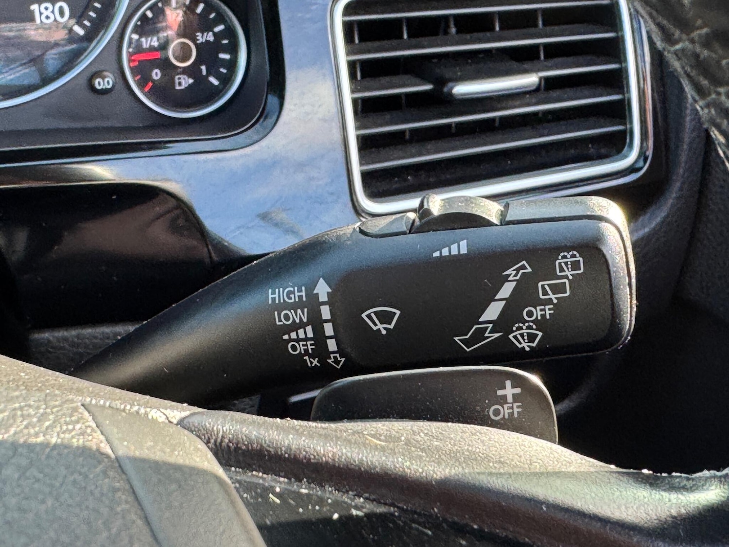 Used Volkswagen Touareg 2015 for sale - 76865829: Photo 41