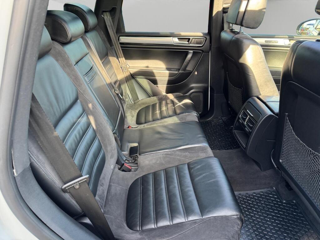 Used Volkswagen Touareg 2015 for sale - 76865829: Photo 56
