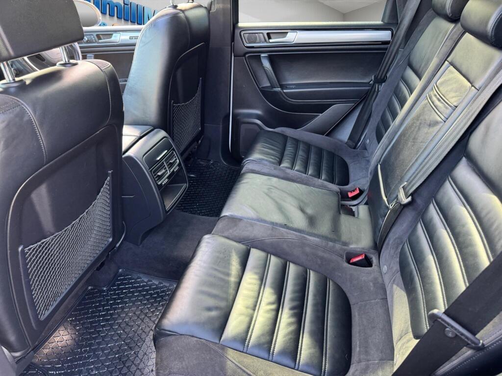 Used Volkswagen Touareg 2015 for sale - 76865829: Photo 57