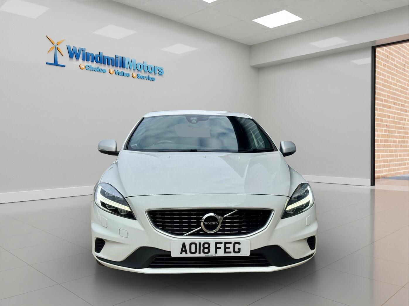 Used Volvo V40 2018 for sale - 77982339: Photo 5