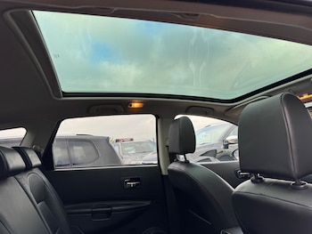 Used Nissan Qashqai+2 2010 for sale - 77411992: Photo