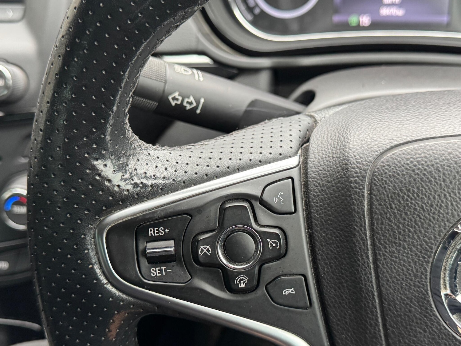 Used Vauxhall Insignia for sale - 76964546: Photo 15