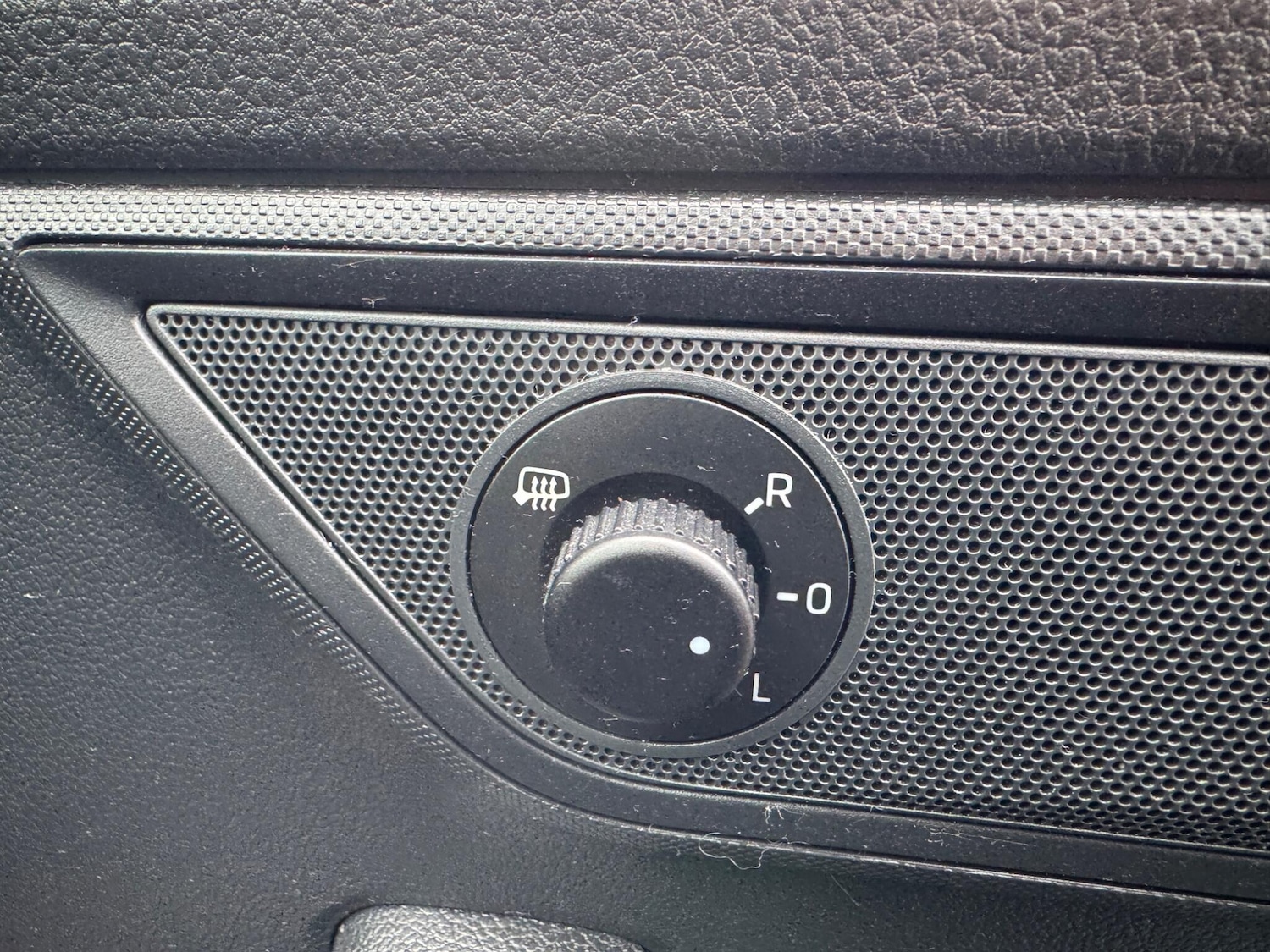 Used Skoda Fabia 2017 for sale - 77242450: Photo 30