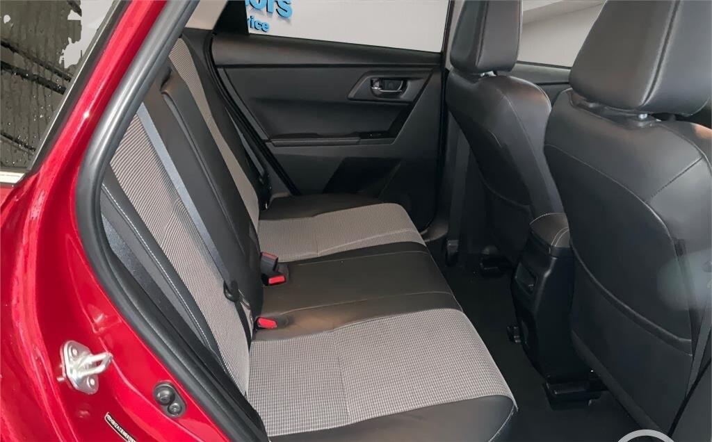 Used Toyota Auris 2017 for sale - 77253814: Photo 9