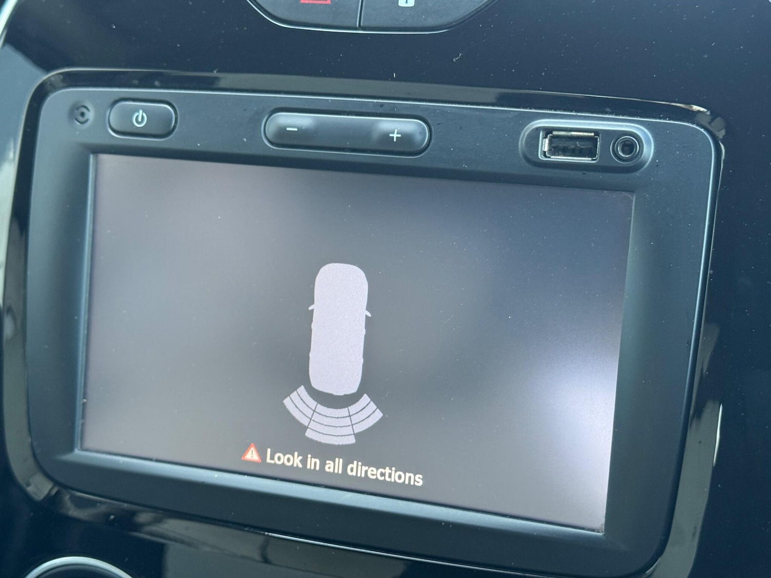 Used Renault Captur 2018 for sale - 77898201: Photo 11