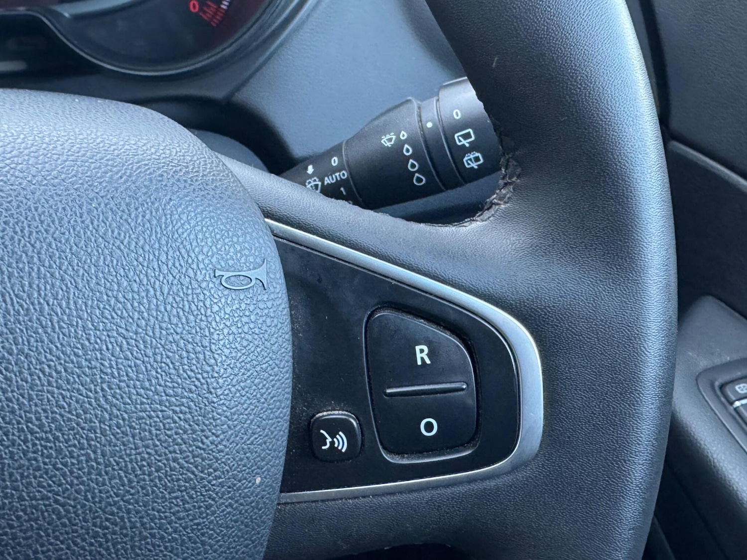 Used Renault Captur 2018 for sale - 77898201: Photo 18