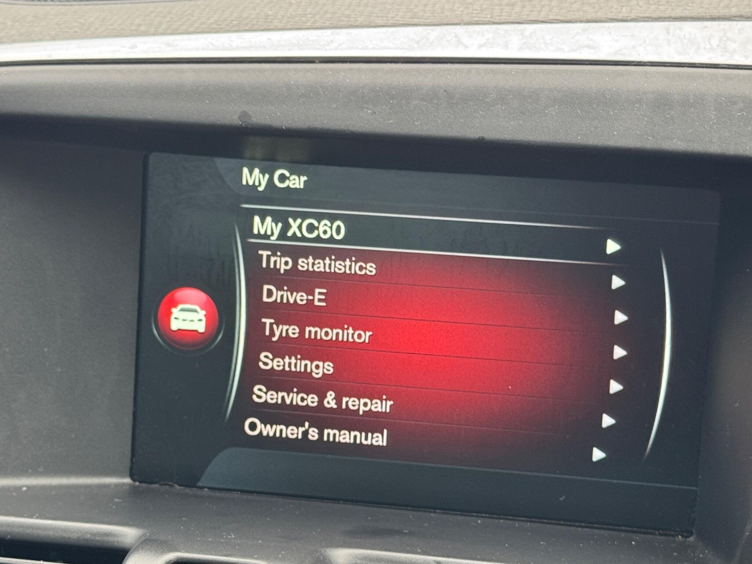 Used Volvo XC60 2015 for sale - 76728030: Photo 16