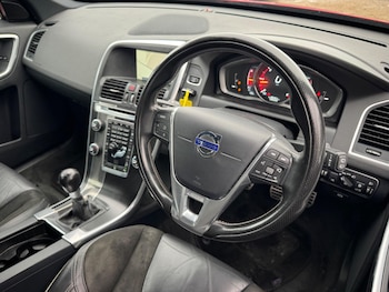 Used Volvo XC60 2015 for sale - 76728030: Photo