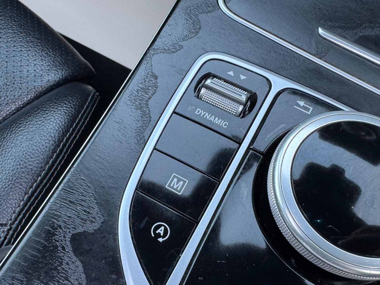 Used Mercedes-Benz GLC 2018 for sale - 77705653: Photo 35