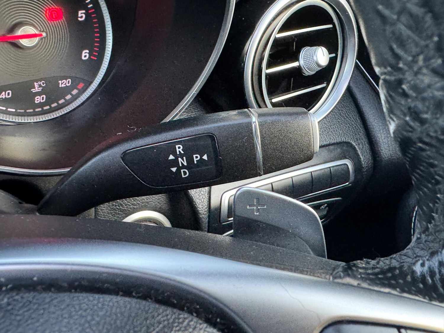 Used Mercedes-Benz GLC 2018 for sale - 77705653: Photo 38