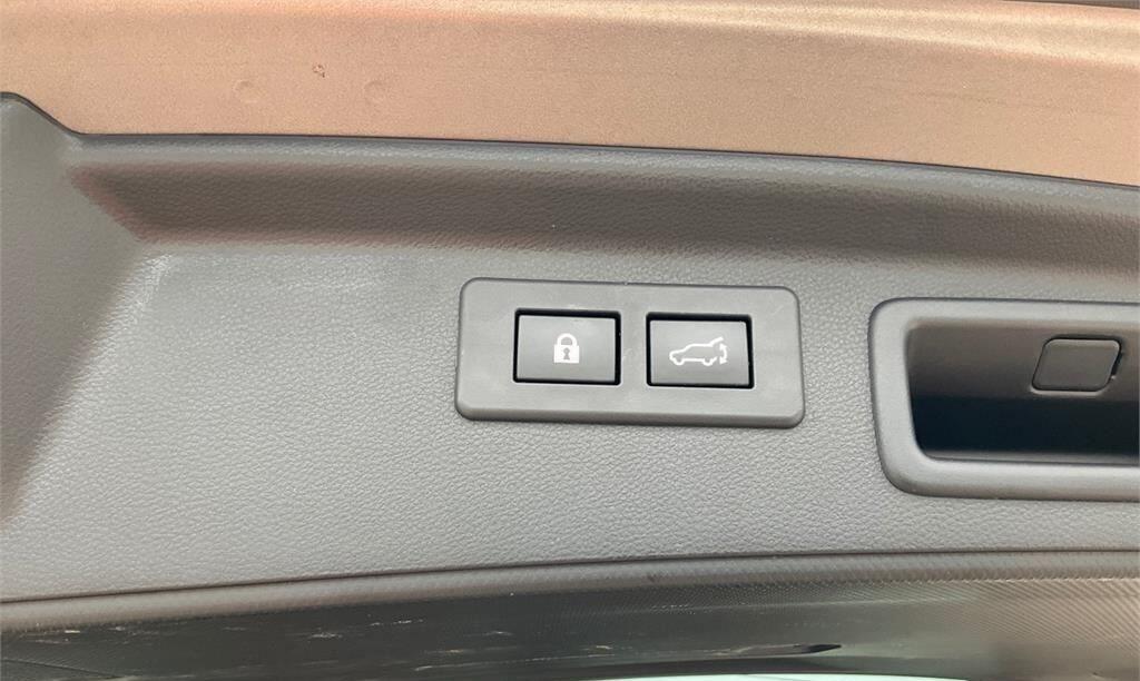 Used Subaru Forester 2023 for sale - 77898671: Photo 13