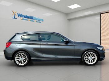 Used BMW 1 Series 2017 for sale - 79543983: Photo