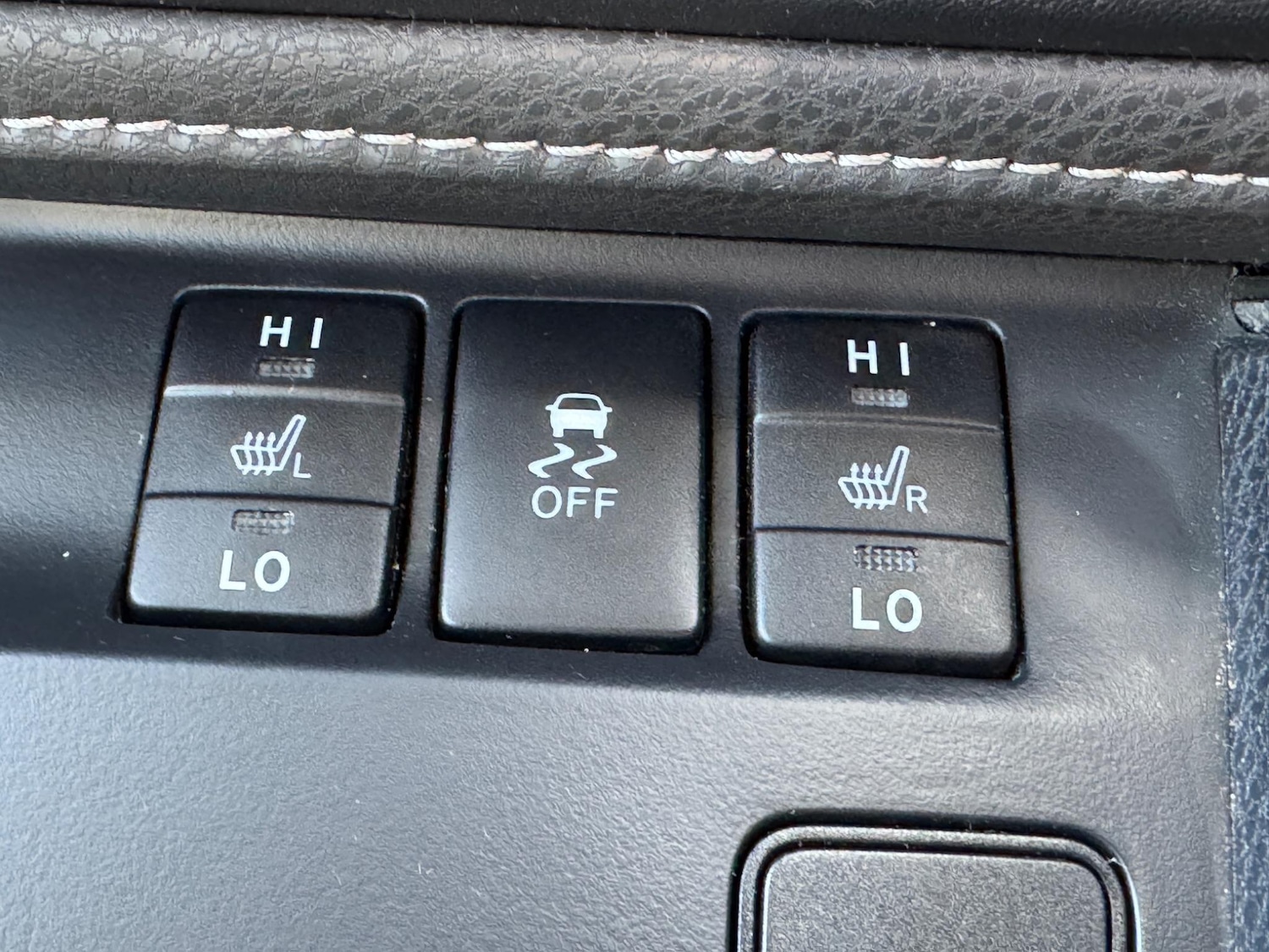 Used Toyota Auris 2017 for sale - 76473714: Photo 25