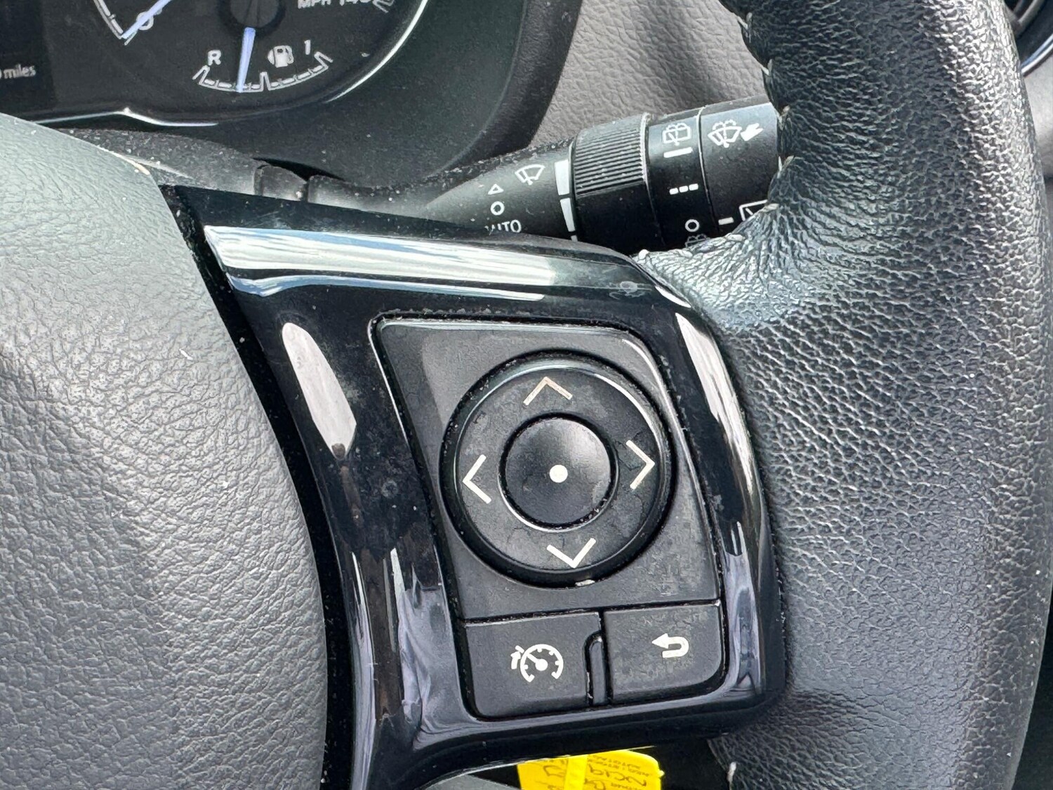 Used Toyota Yaris 2019 for sale - 76613041: Photo 22