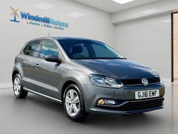 Used Volkswagen Polo 2016 for sale - 79688127: Photo