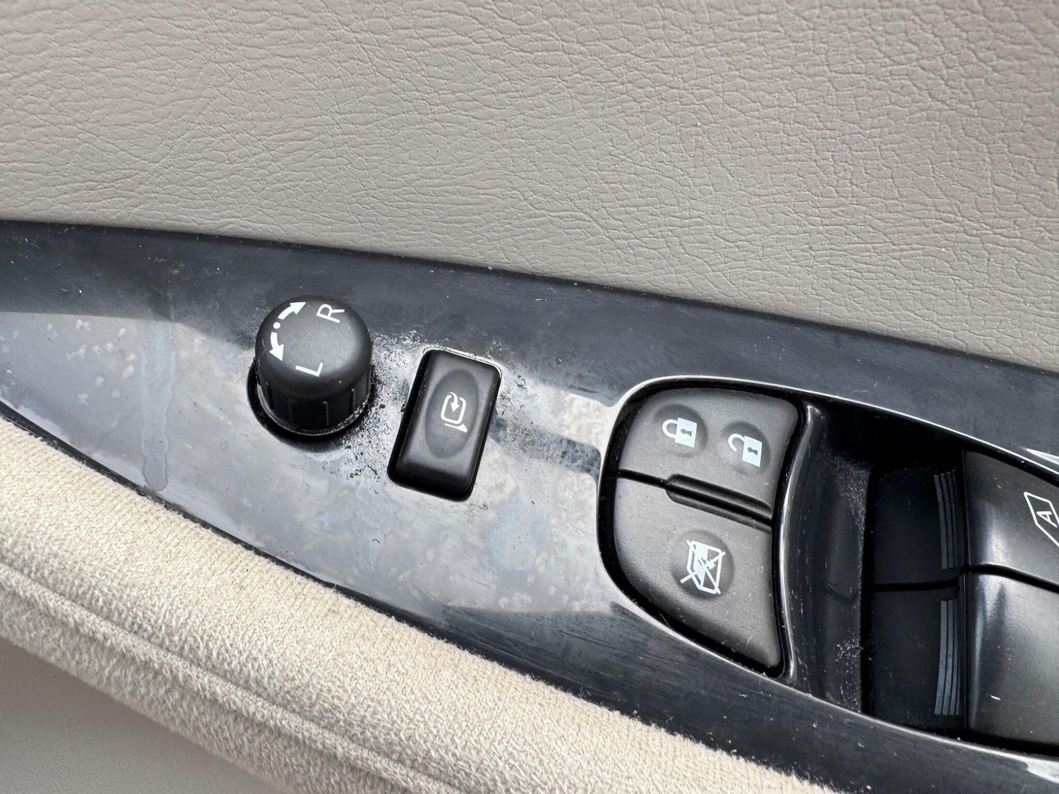 Used Nissan Leaf 2011 for sale - 76446918: Photo 33