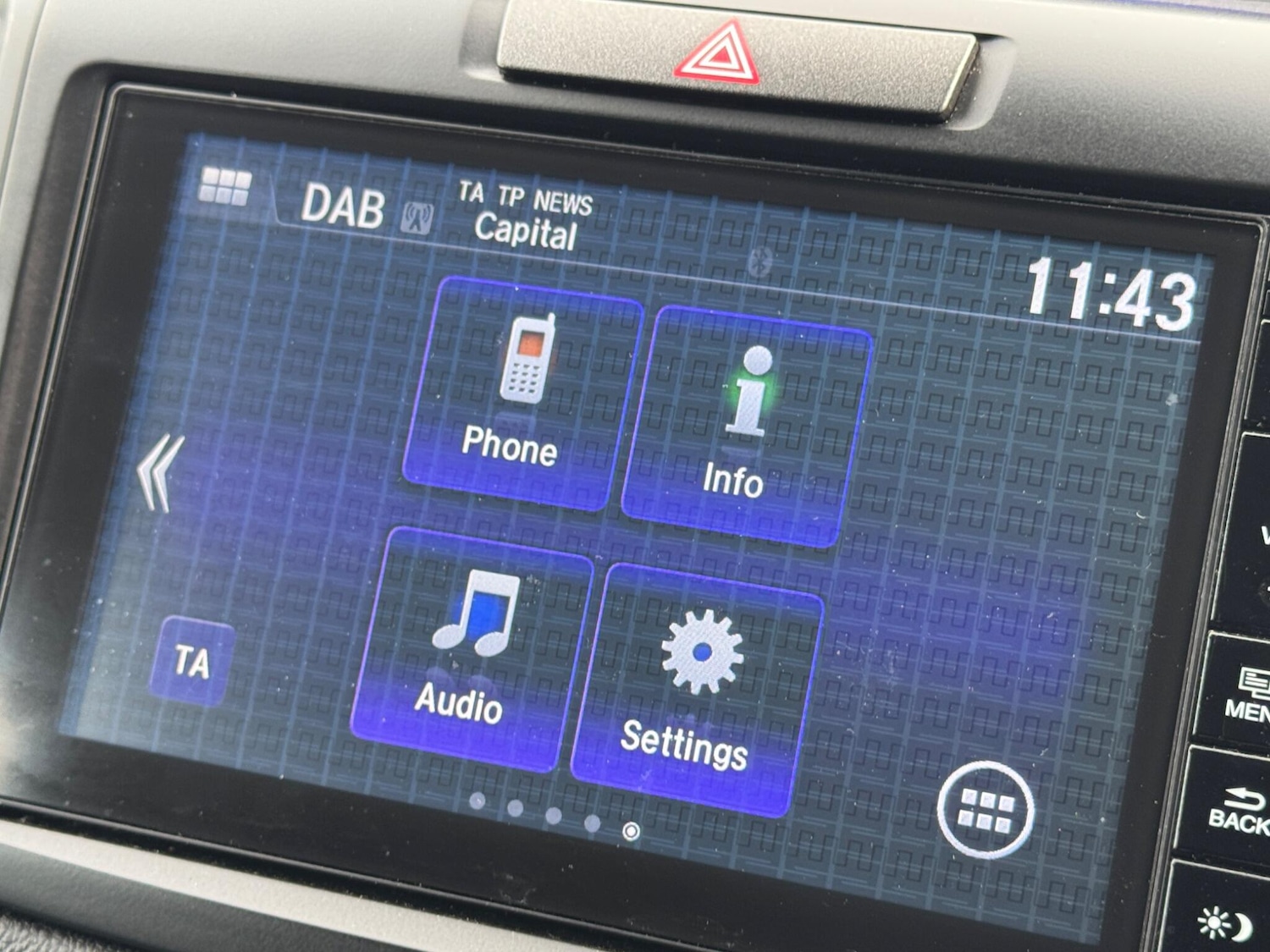 Used Honda CR-V 2017 for sale - 76499458: Photo 14