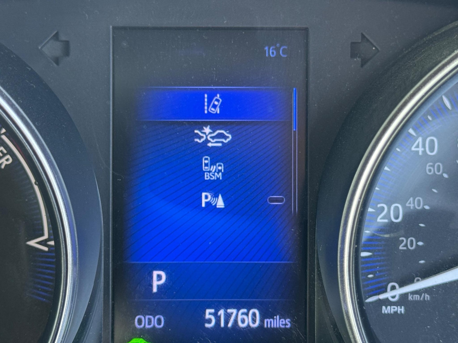 Used Toyota C-HR 2017 for sale - 76446675: Photo 26