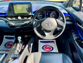 Used Toyota C-HR 2017 for sale - 76446675: Photo