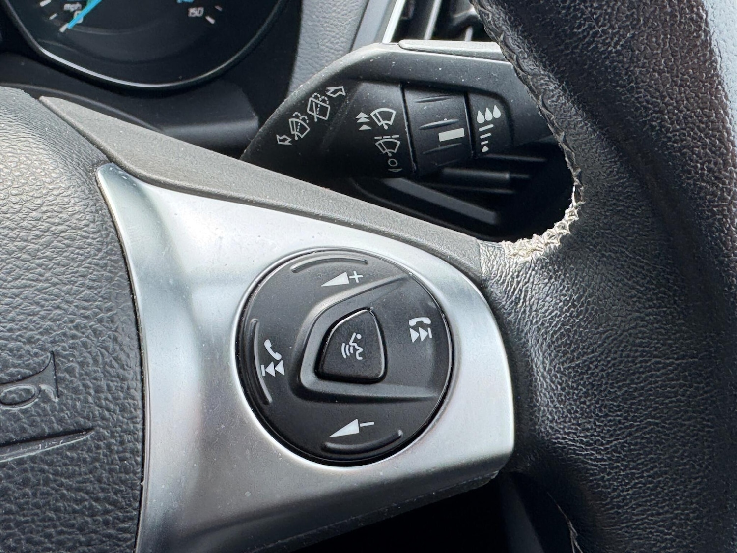 Used Ford Kuga 2016 for sale - 77982419: Photo 31