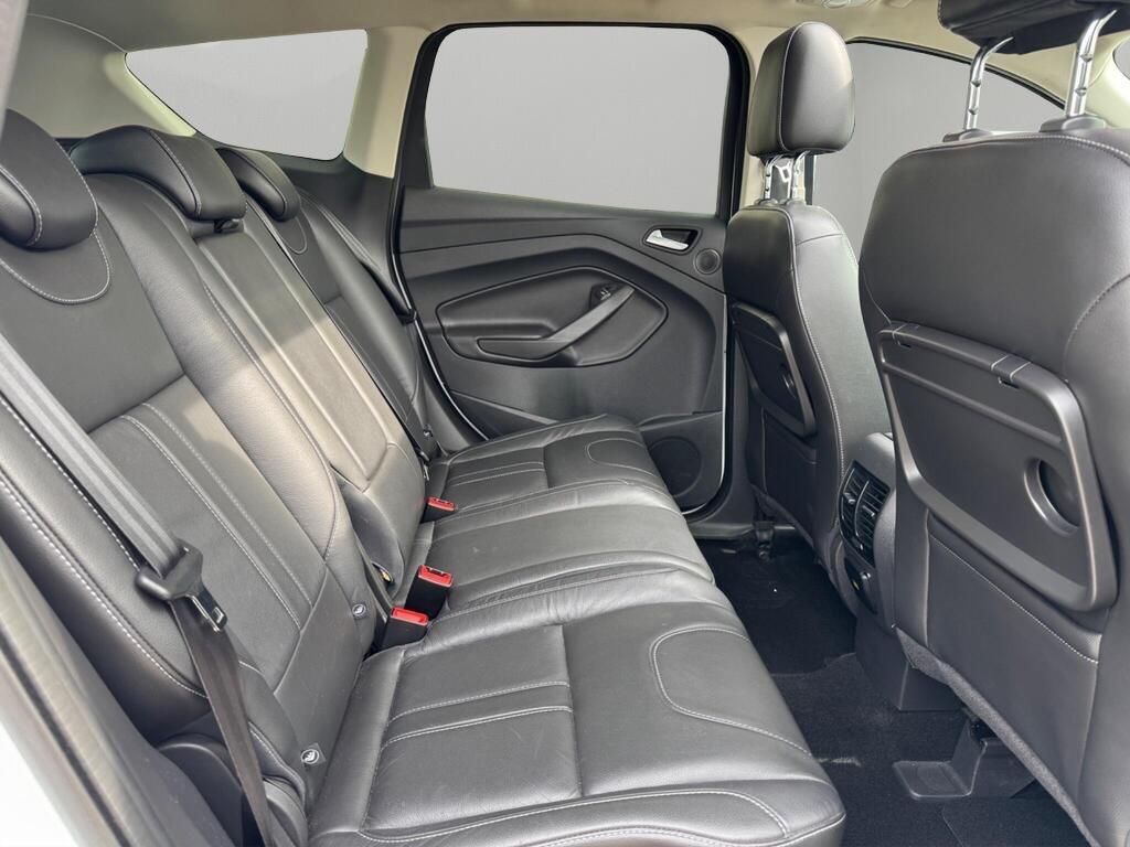 Used Ford Kuga 2016 for sale - 77982419: Photo 38