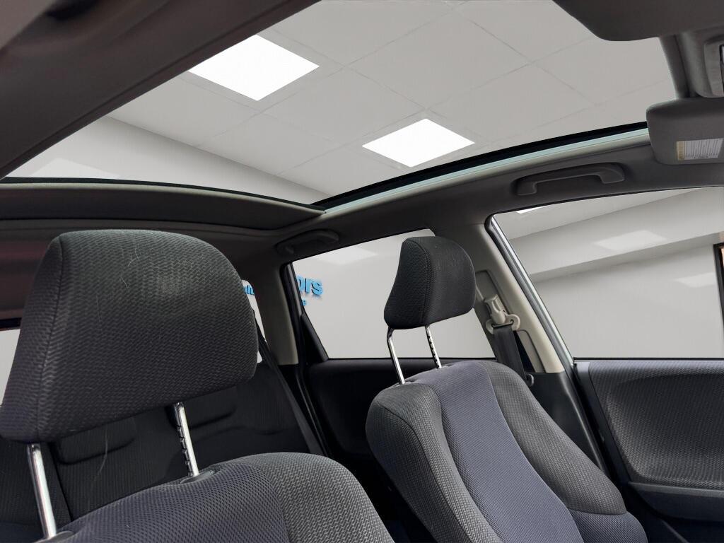 Used Honda Jazz 2013 for sale - 76975655: Photo 2