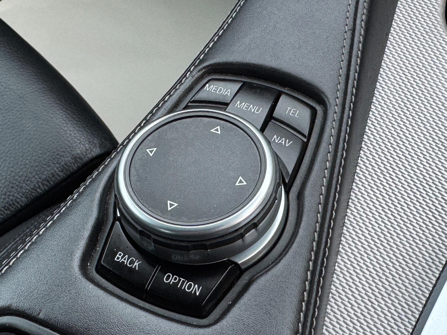 Used BMW 6 Series for sale - 77683831: Photo 35