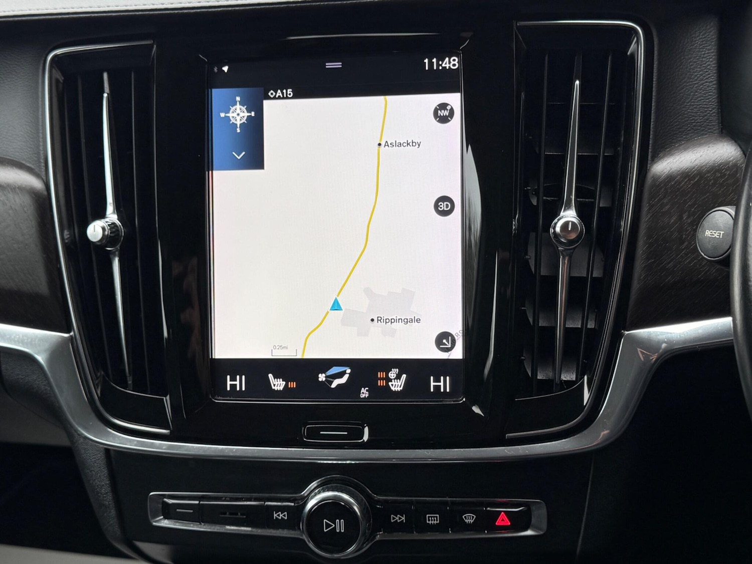 Used Volvo V90 Cross Country 2019 for sale - 77440793: Photo 14