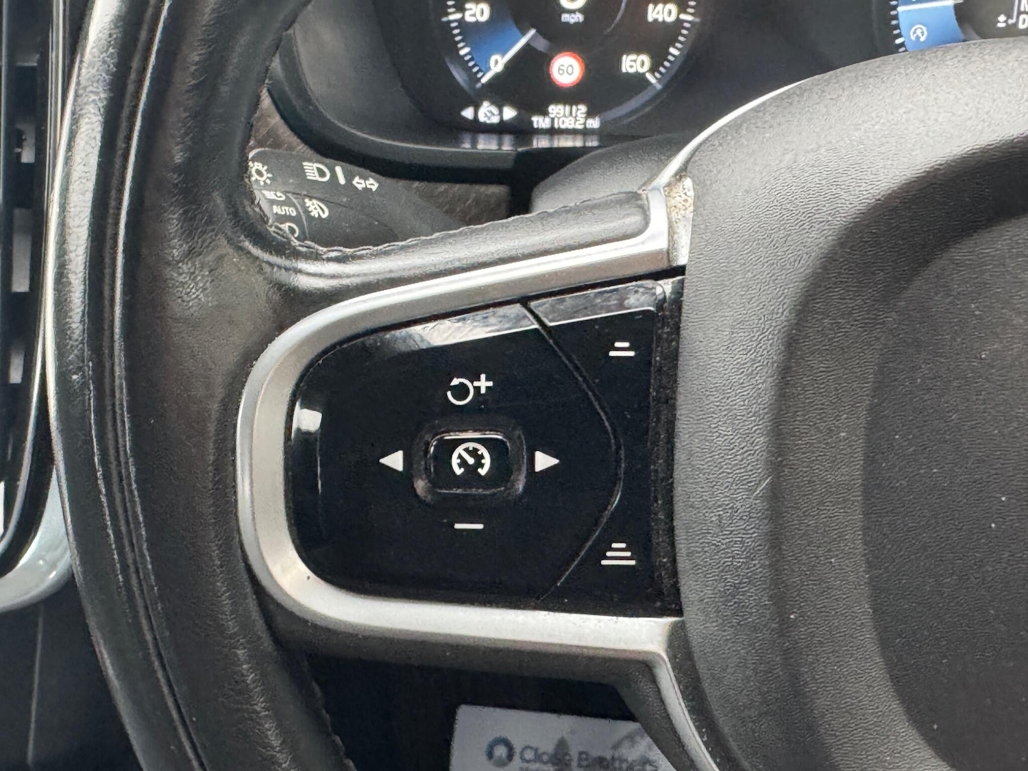 Used Volvo V90 Cross Country 2019 for sale - 77440793: Photo 32