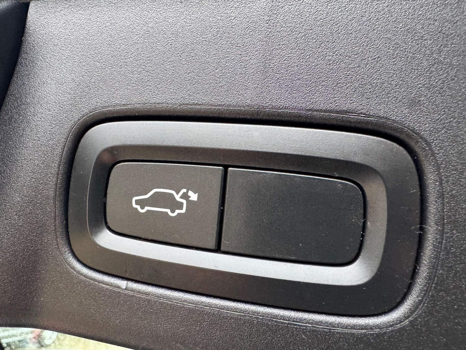 Used Volvo V90 Cross Country 2019 for sale - 77440793: Photo 36